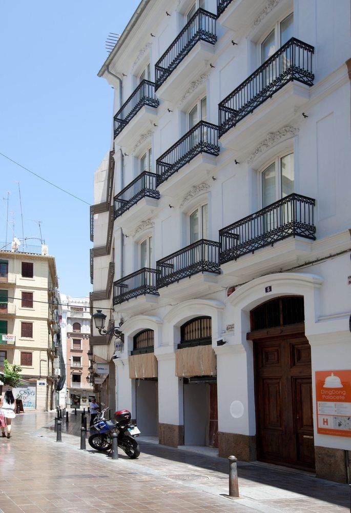 Gasthof Cosy Embajador 2*