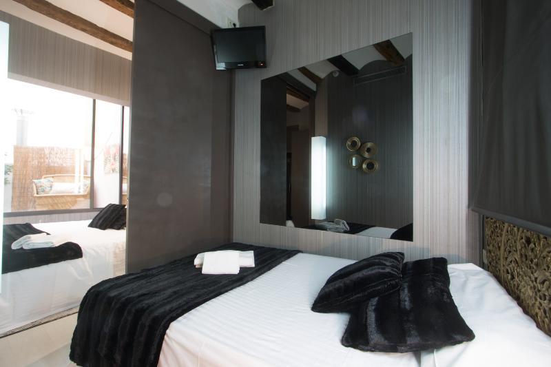 Gasthof Cosy Embajador Valencia